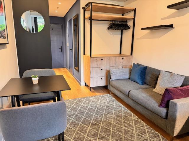 To Let 0 Bedroom Property for Rent in Sea Point Western Cape